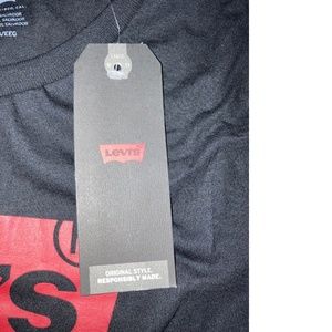 Levi's Logo Tee in Black
